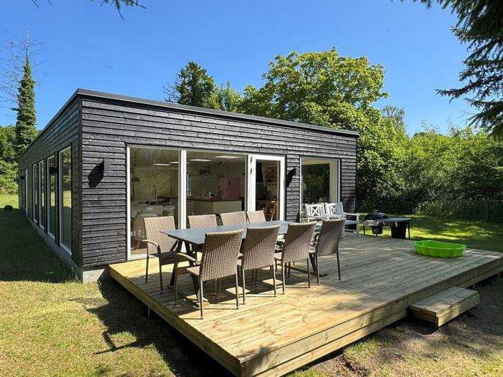 Ferienhaus für 10 Personen, mit Seeblick und Terrasse in Egsmark Strand