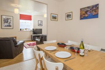 Holiday Home for 2 People in Solva, South-Wales, Photo 3
