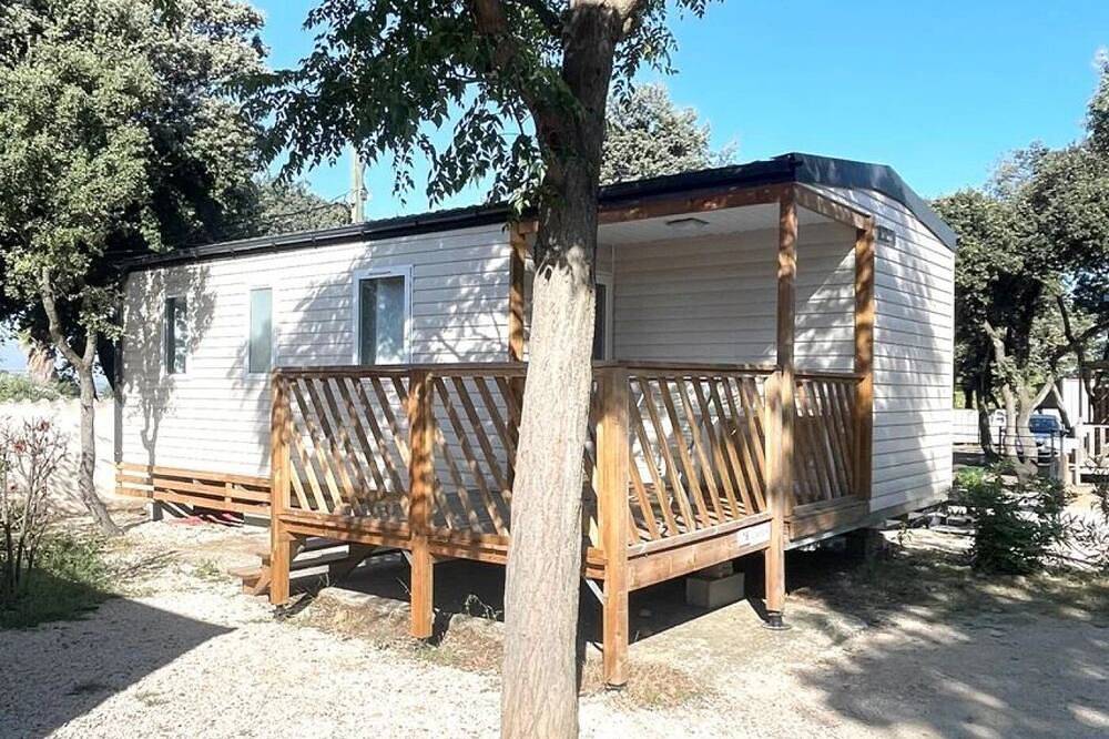 Camping 4 étoiles - Piscine  - ccbgfei in Sorgues, Vaucluse