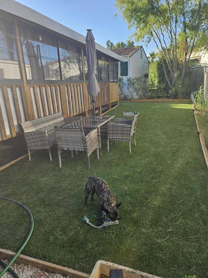 Camping pour 6 personnes, avec Jacuzzi et Terrasse ainsi que Jardin et Piscine à Puget-sur-Argens - 3