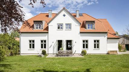 Ferienhaus für 12 Personen, mit Ausblick und Garten sowie Sauna, mit Haustier in Pommerby