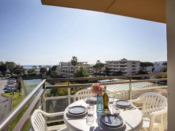 Appartement De Vacances pour 4 Personnes dans Saint-Laurent-du-Var, Région de Cannes, Photo 4