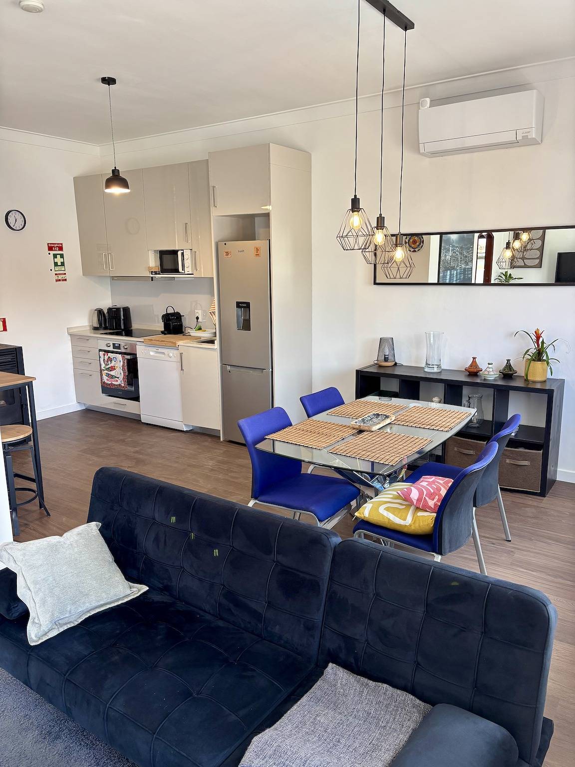 Apartamento inteiro, Apartamento de férias para 4 pessoas com varanda/terraço in Arcozelo, Distrito do Porto