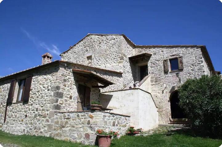 Agriturismo für 3 Personen, mit Whirlpool und Garten sowie Pool und Sauna in der Toskana
