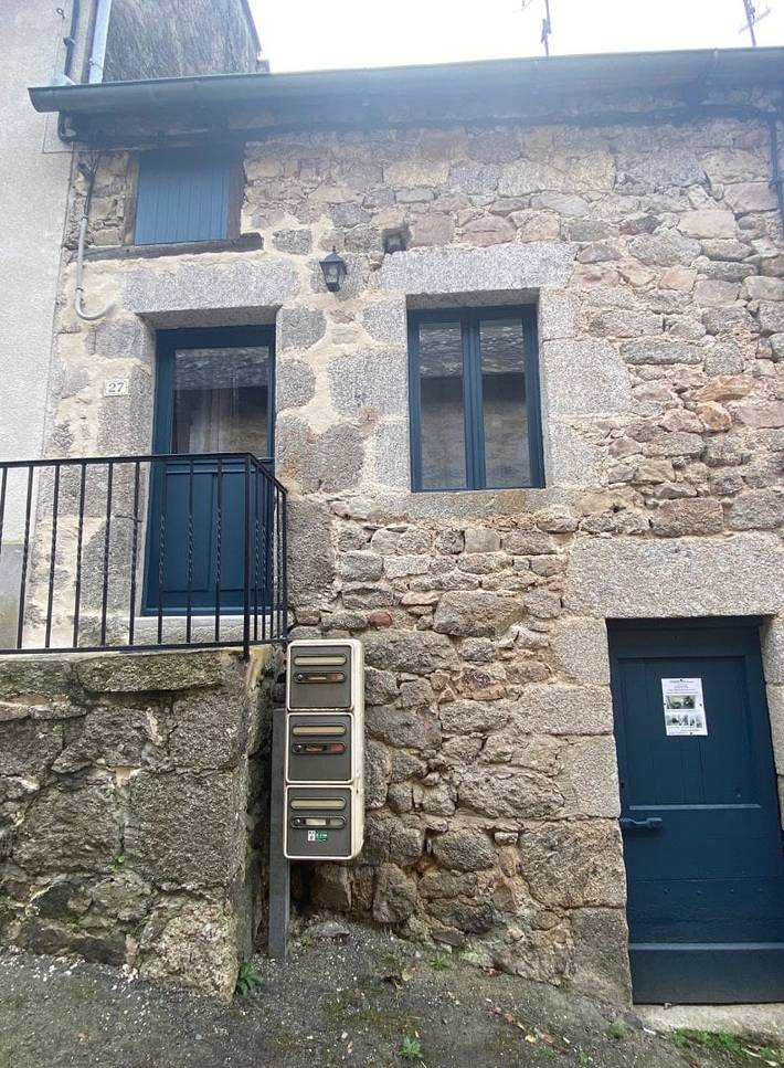 Gîte pour 4 personnes, avec balcon à Sénergues