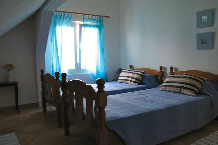 Luxu-Ferienhaus an der Küste mit privatem Anlegeplatz, Njivice, Montenegro in Sutorina, Boka Kotorska