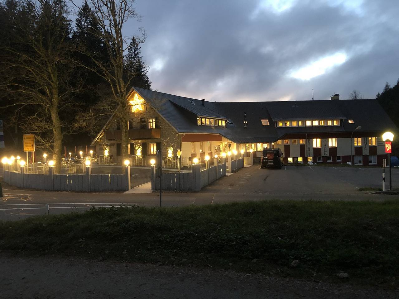 Waldhotel Auerhahn "Hochkopfhaus" - Einzelzimmer Japan mit Dusche und Wc in Todtnau, Südschwarzwald