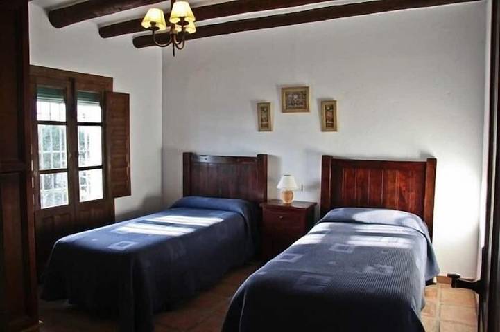 Casas de Cantoblanco 1, piscina privada, para 6 personas in Los Romanes, Benamargosa