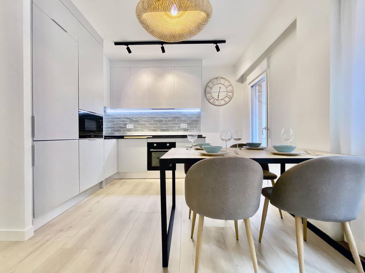 Apartamento vacacional entero, Charming Latina Village - Apartamento de 2 dormitorios in Centro (Madrid), Madrid