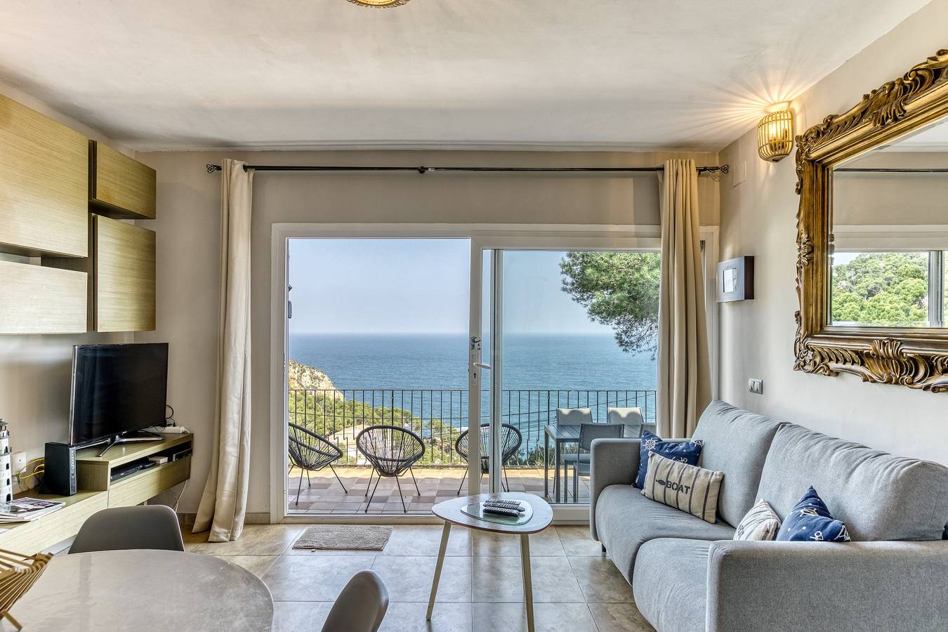 Apartamento entero, Sol y Mar 1. Apartamento en la mejor zona de Begur con vistas espectaculares al mar in sa Tuna, Begur