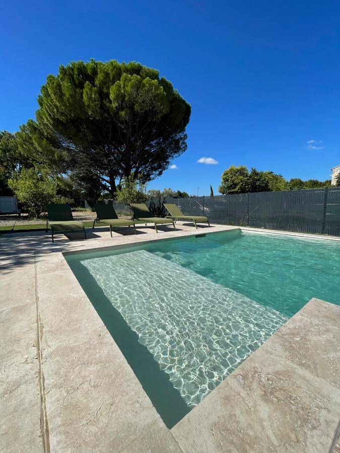 Casa de vacaciones para 10 personas, con piscina para niños y vistas además de piscina y jardín - 1