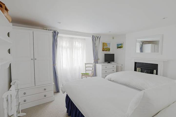 Breakwater Cottage - Fünf Schlafzimmer Kleines Landhaus, Schläft 10 in Bude, Cornwall