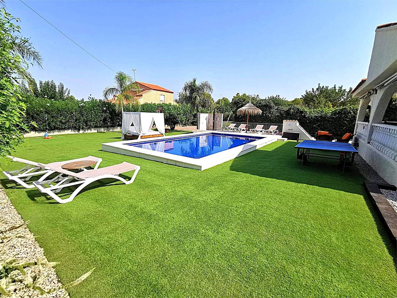 Villa 'Casa Segunda' con vistas a la montaña, Wi-Fi y aire acondicionado in Liria, Provincia de Valencia
