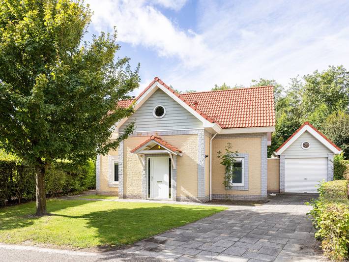 Ferienhaus für 8 Personen, mit Sauna und Terrasse sowie Garten in Noord-Beveland
