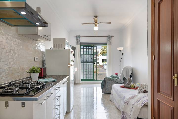 Ganze Wohnung, Ferienwohnung 'Loft Valentina' mit Wi-Fi in Playa Blanca, Yaiza