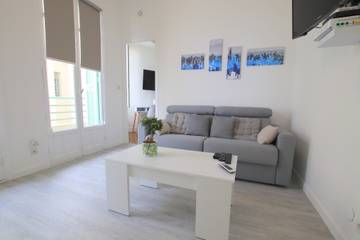 Apartment for 2 People in Nice (France), Nice region, Photo 1