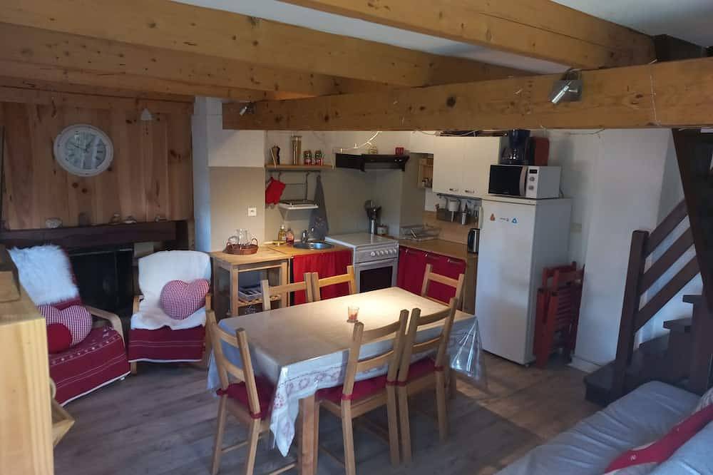 Charmant chalet Guzet avec cheminée, option draps, Les 4 Chouettes in Guzet-Neige, Ustou