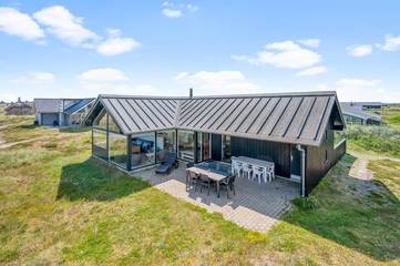 Villa für 8 Personen in Hvide Sande, Holmsland Klit, Bild 1