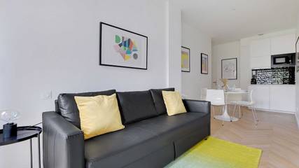 Location De Vacances pour 4 Personnes dans Nanterre, Hauts-de-Seine, Photo 4