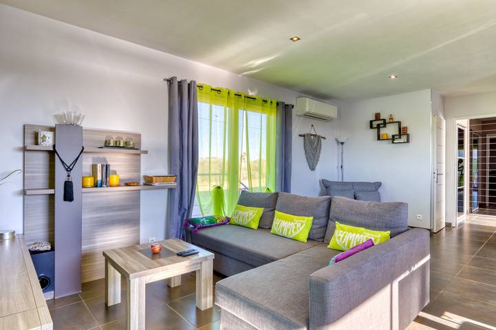 La Petite Maison aan het Kanaal met privéterras, tuin en Wi-Fi in Frontignan, Middellandse Zeekust (Frankrijk)