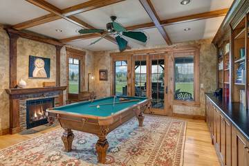 Vacation House for 25 Guests in Wilson, Jackson Hole, Picture 2