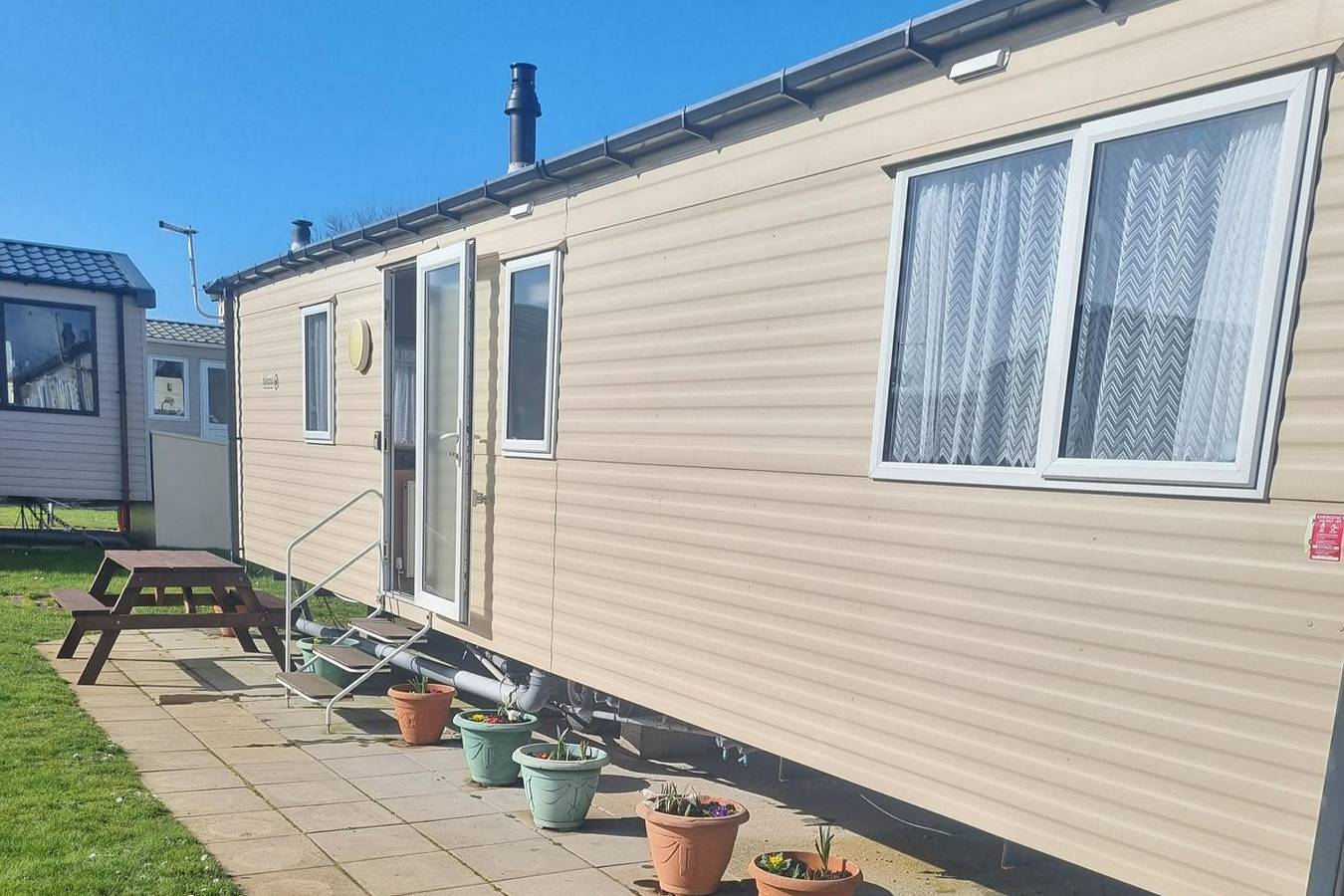 Trecco Bay Porthcawl 2-Bed Caravan, Sleeps 6 in Porthcawl, Bridgend region