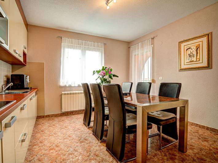 Ferienwohnung für 4 Personen, mit Whirlpool und Terrasse sowie Garten in Umag - 4