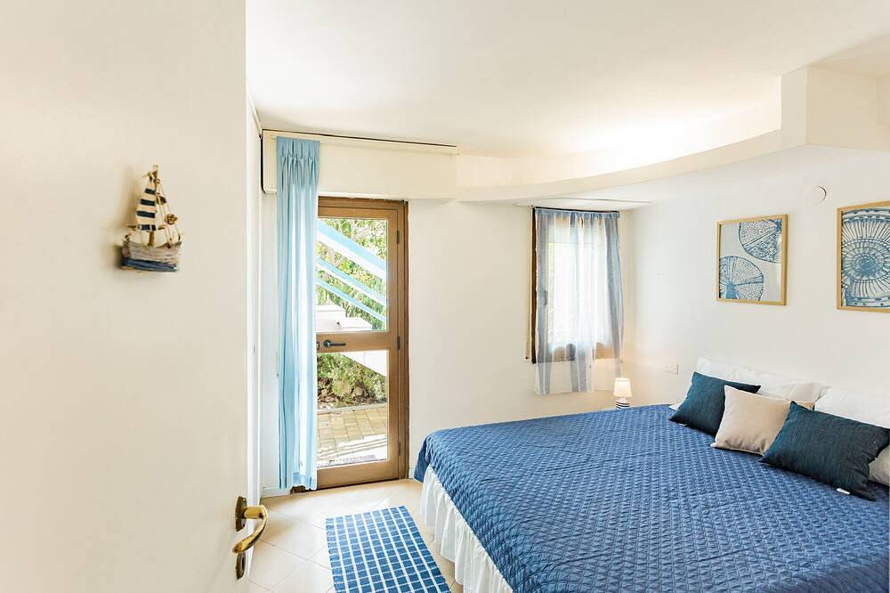 Dimora Blu Poetto-Cagliari seaside Poetto beach in Strand von Poetto, Poetto
