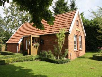 Ferienhaus für 2 Personen, mit Terrasse und Garten, mit Haustier in Ostfriesland