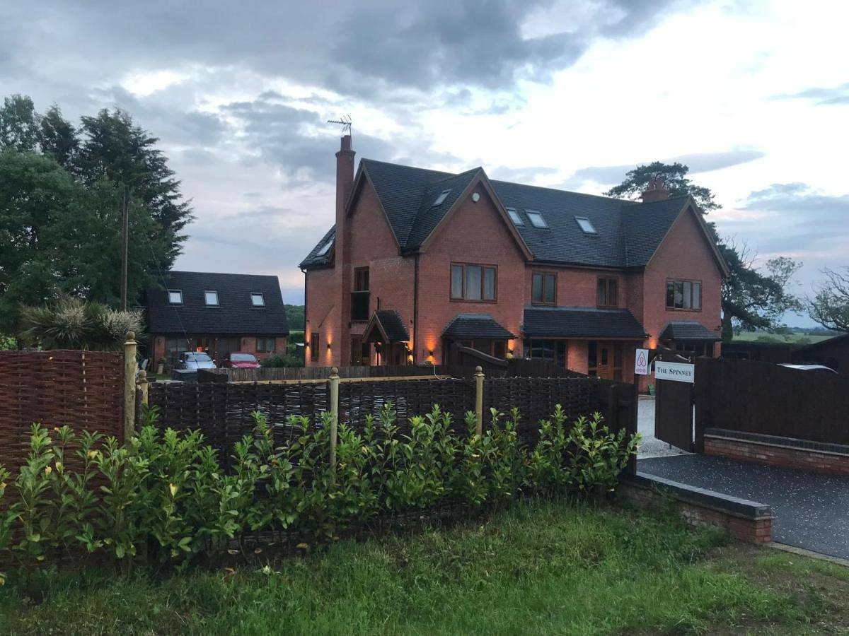 The spinney home stay in Warwickshire