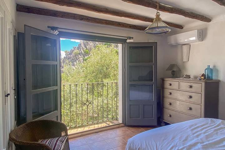Superbe maison de village avec jardin clos privé, près de Ronda in Montejaque, Serranía de Ronda