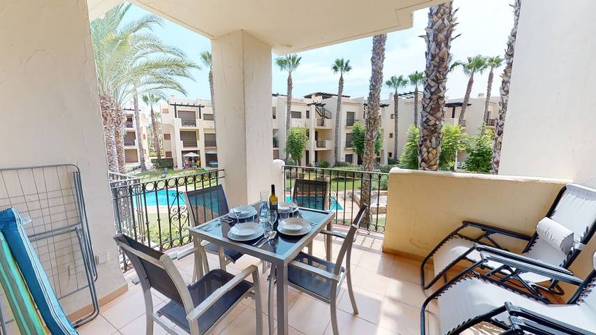 Apartamento para 4 personas, con Terraza y Piscina en Roda Golf