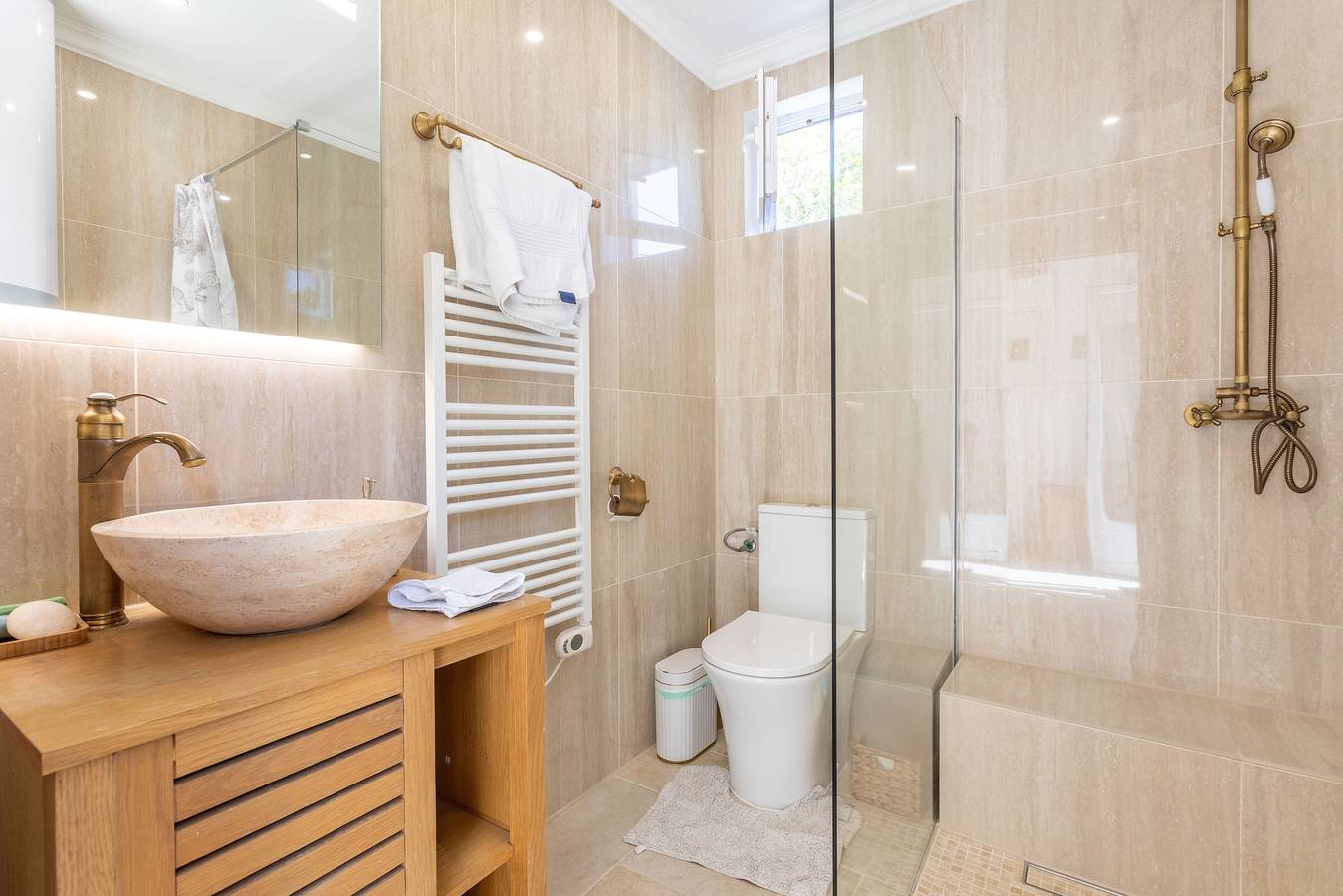 Appartement 'Studio Bormes' met privéterras, draadloos internet en airconditioning, foto 13