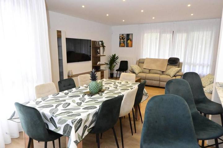 Casa rural para 12 personas, con jardín y vistas, Se admiten mascotas en Valle del Miera - 3