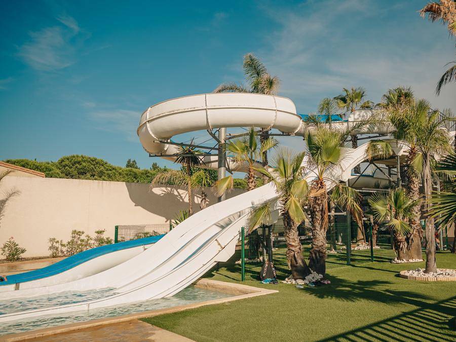 Camping Les Tamaris et Les Portes Du Soleil - Maison 6 personnes - Confort + avec Clim - Tv - Lv - Bbq in Portiragnes Plage, Portiragnes