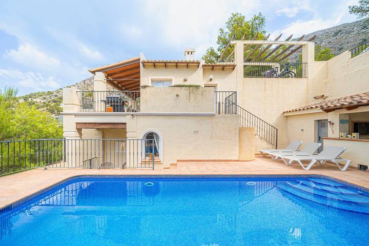 Villa per 6 persone, con Balcone