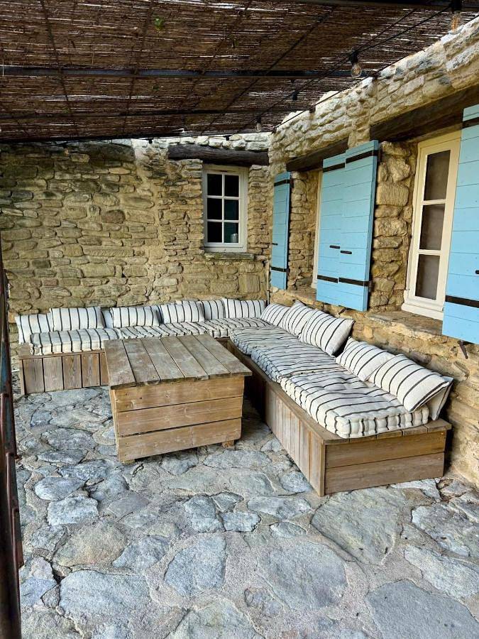 Location de vacances pour 6 personnes, avec Balcon ainsi que Jacuzzi et Terrasse à Saumane-de-Vaucluse - 4