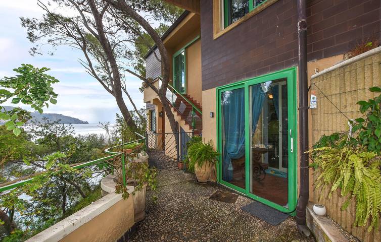 Casa vacanza per 6 persone, adatto a famiglie con bambini a Taormina