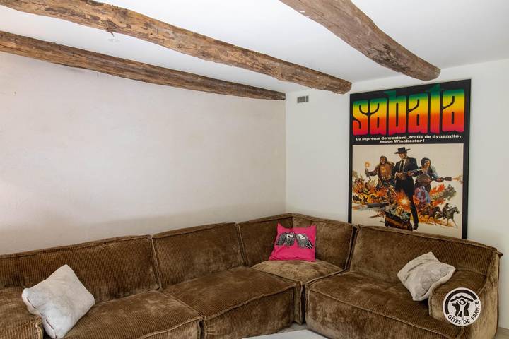 Gîte pour 6 personnes, avec terrasse à Ercé - 2