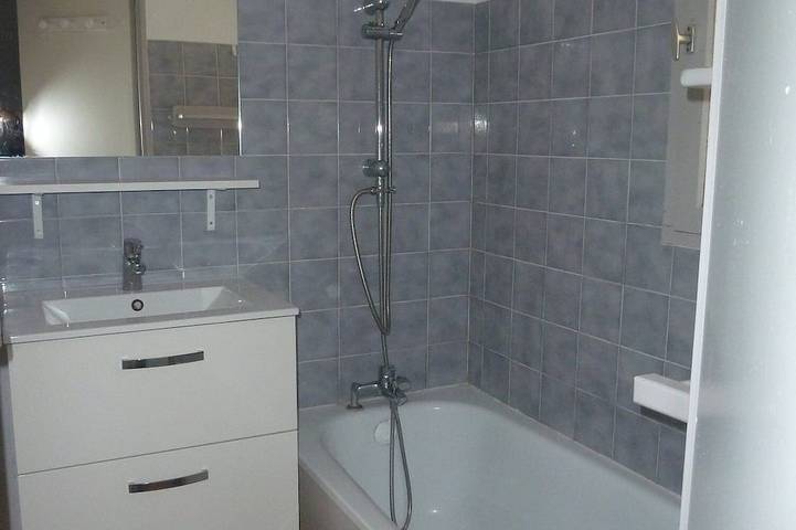 Location de vacances pour 4 personnes, avec jardin ainsi que terrasse et piscine dans Office De Tourisme De Moliets Et Maa - 3