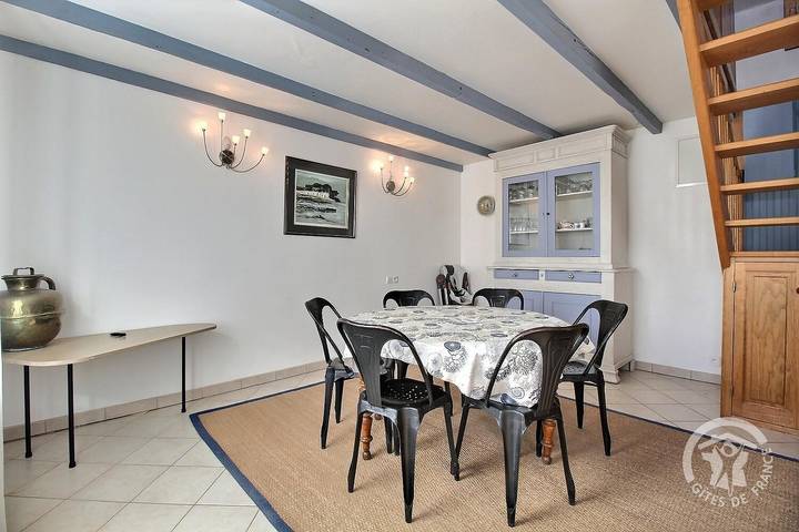 Gîte pour 6 personnes, avec terrasse et jardin dans Buguélès - 3