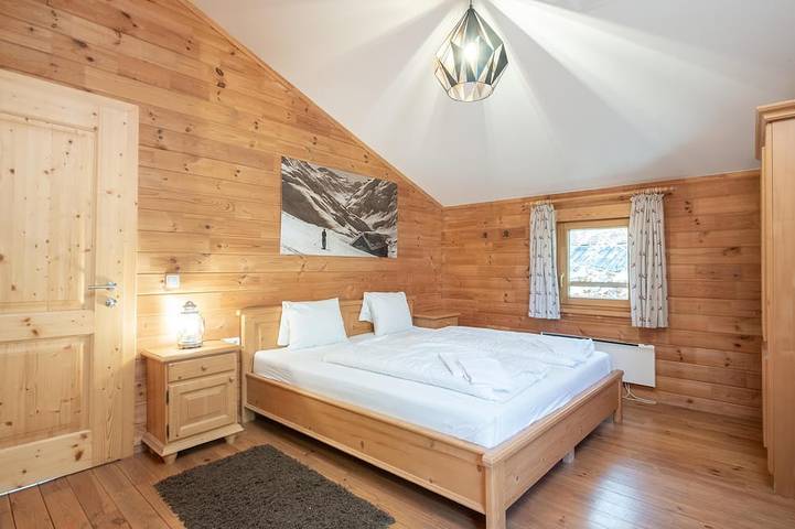 Chalet für 14 Personen, mit Sauna und Whirlpool sowie Balkon und Garten, mit Haustier in Krimml - 3