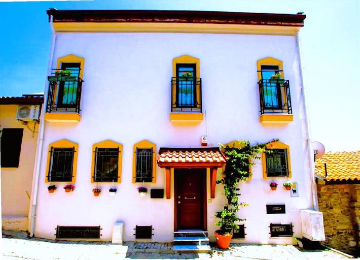 Villa for 12 people, with view and balcony as well as pool - 1