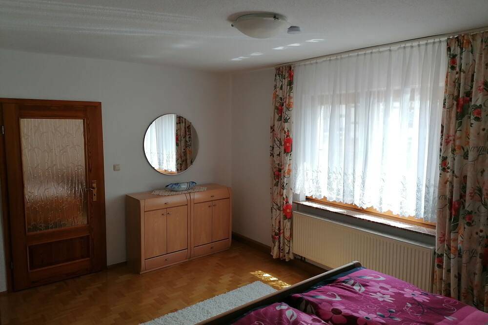 Ferienhaus mit viel Platz für die ganze Familie in Ilmtal, Thüringer Kernland
