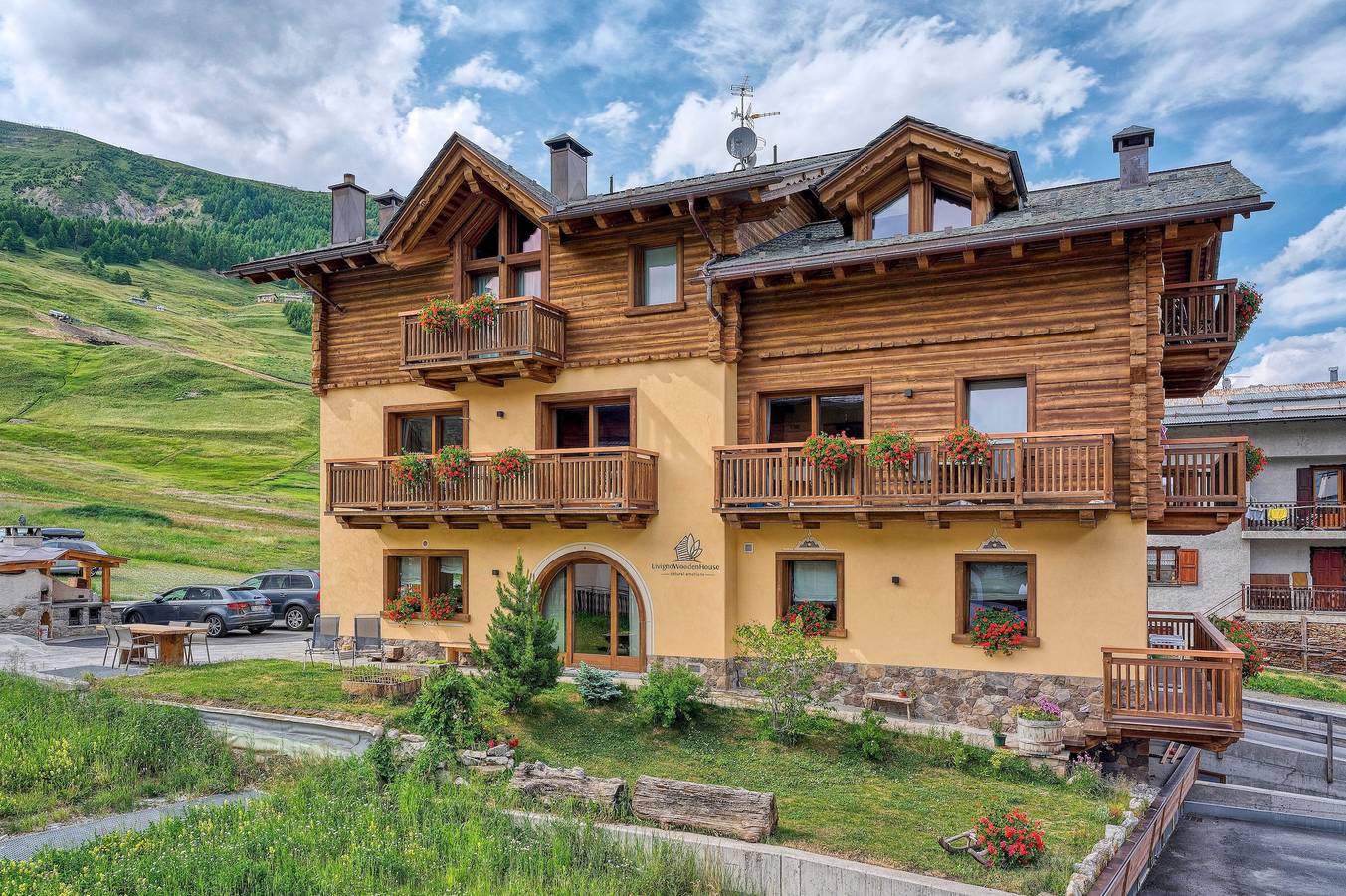 Appartamento intero, Appartamento 'Gembro' con vista sulle montagne, giardino in comune e Wi-Fi in Livigno (Borgo), Livigno