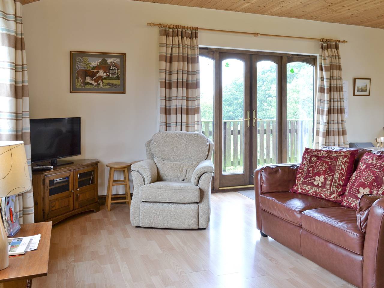 Woodside Lodge - Hw7520 in Powys