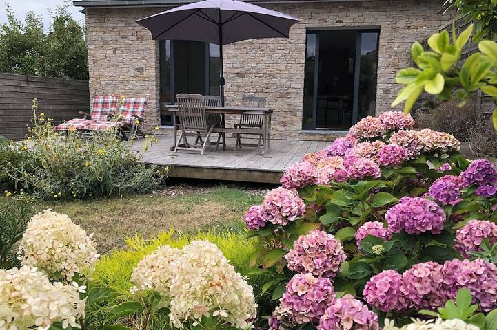 Maison de vacances pour 4 personnes, avec jardin et terrasse à Saint-Coulomb