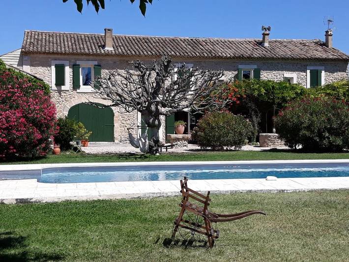 Chambre d’hôte pour 2 personnes, avec piscine et jardin à Robion - 4