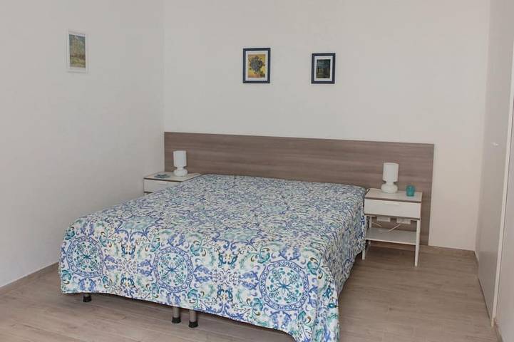 Ferienwohnung für 4 Personen, mit Balkon in Marina di Ragusa - 2
