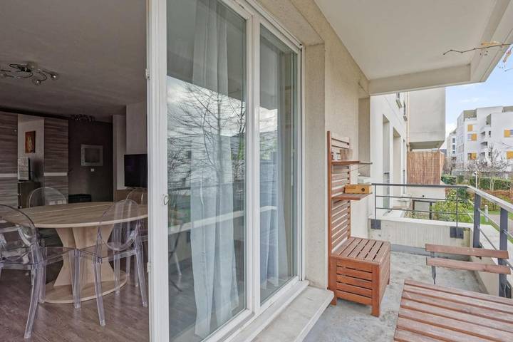 Gîte pour 6 personnes, avec balcon dans La Plaine Saint-Denis - 2